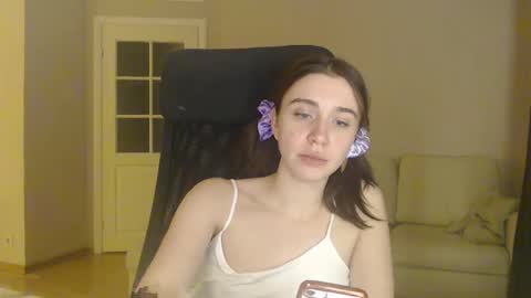 Snapshot of amoremeoww chatting on February 26, 9:37 pm miss unforgettable online show from February 26, 9:37 pm