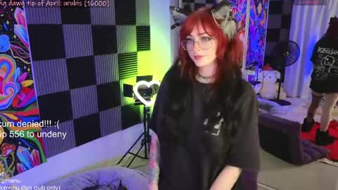 Snapshot of amphetameme chatting on April 18, 2:15 am sierra online show from April 18, 2:15 am