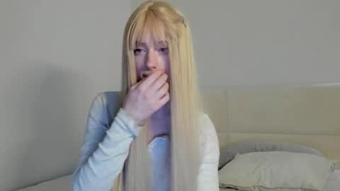 amy1_1 online show from October 14, 9:04 pm