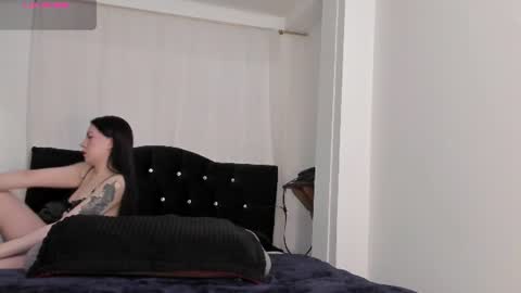 Snapshot of amy_aloqua chatting on July 19, 6:00 pm Amy online show from July 19, 6:00 pm