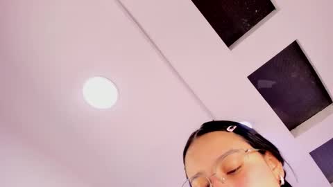 Aleja   online show from November 22, 3:05 am