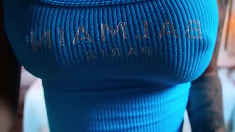 Snapshot of amy_greenee chatting on February 19, 11:39 am amy_greenee online show from February 19, 11:39 am