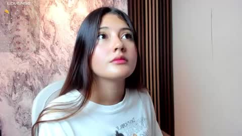 Amy online show from April 12, 9:09 pm