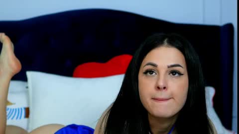 amy_lee19 online show from May 26, 5:20 pm