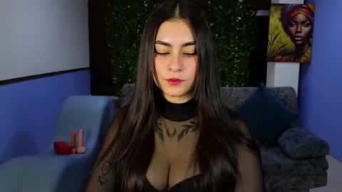 Amy online show from November 7, 7:36 pm