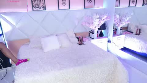 Snapshot of amy_miller2 chatting on November 8, 7:12 pm Amy online show from November 8, 7:12 pm