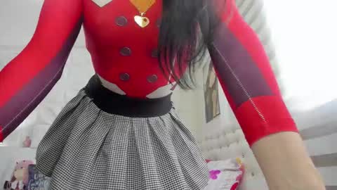 Amy Caroland online show from October 31, 1:56 pm