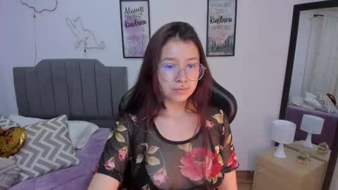 Amy sophia 3 online show from March 5, 11:28 am