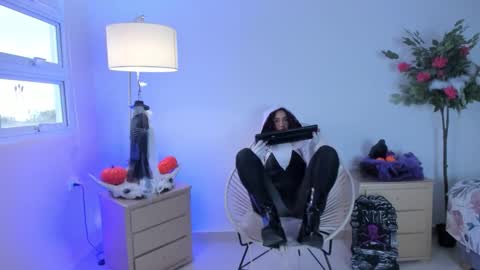 Snapshot of amy_sweetheat__ chatting on October 31, 2:29 pm Amely online show from October 31, 2:29 pm