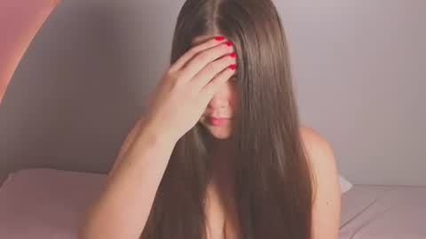 Snapshot of amy_vans_ chatting on June 11, 10:19 pm Amy nickname Kirby online show from June 11, 10:19 pm