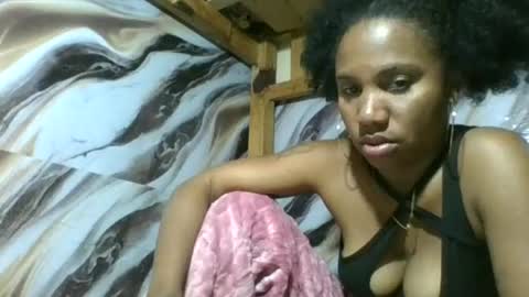 Snapshot of amyatche chatting on June 24, 9:52 am Amyatche online show from June 24, 9:52 am