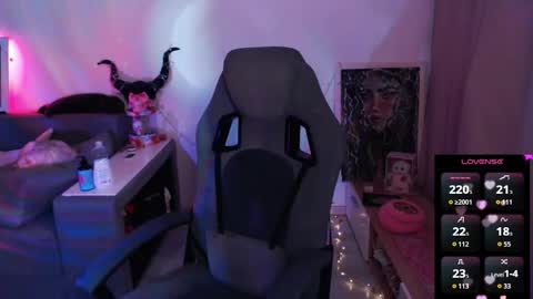 Amy is here  my telegram chanel -  online show from November 7, 7:36 pm