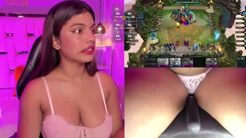 amyevan_ online show from November 24, 9:47 pm