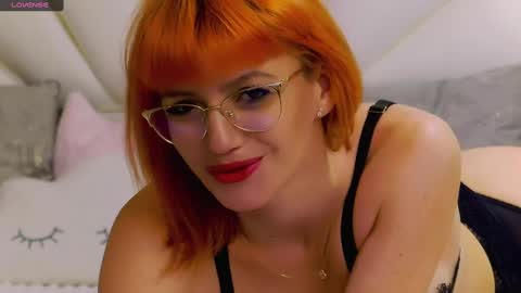 amyhennessy online show from December 14, 5:29 am