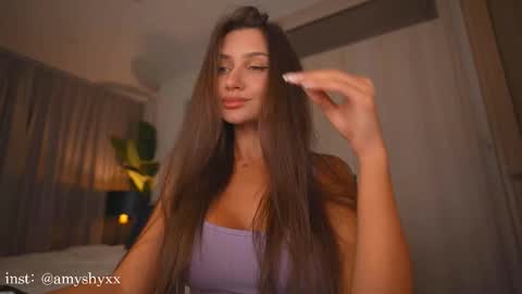 amylure online show from February 16, 2:13 pm