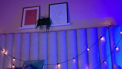 Snapshot of amypalmmer chatting on February 17, 11:40 am AMMY online show from February 17, 11:40 am