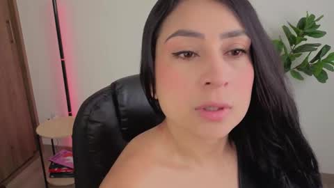 Aleja  online show from October 11, 4:27 pm