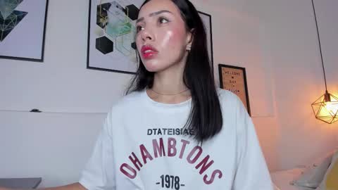 Amy online show from October 13, 1:33 pm