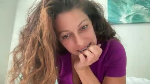 Snapshot of amysmilez chatting on April 30, 3:40 pm Amy Smilez online show from April 30, 3:40 pm