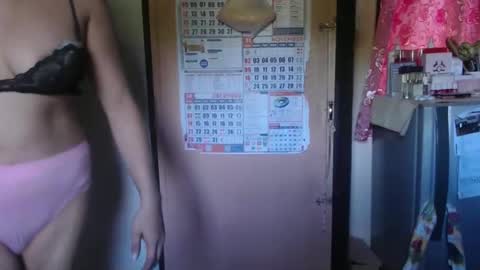 amysweetbabe online show from October 15, 12:55 am