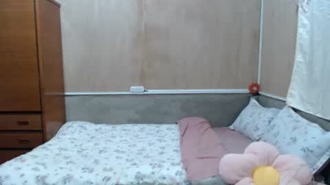 Snapshot of amysweetbabe chatting on July 14, 10:21 am amysweetbabe online show from July 14, 10:21 am