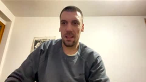 Snapshot of amyyrlikesdeep chatting on January 13, 9:09 pm amyyrlikesdeep online show from January 13, 9:09 pm