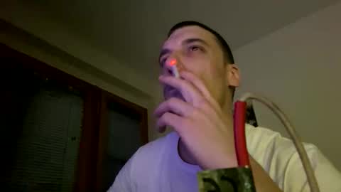 Snapshot of amyyrlikesdeep chatting on February 19, 9:33 pm amyyrlikesdeep online show from February 19, 9:33 pm