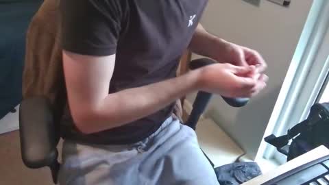 Snapshot of an4y8ot chatting on March 1, 2:19 pm A online show from March 1, 2:19 pm