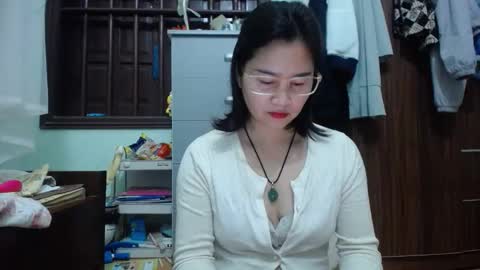 Snapshot of an_naughty chatting on November 3, 2:13 am an_naughty online show from November 3, 2:13 am