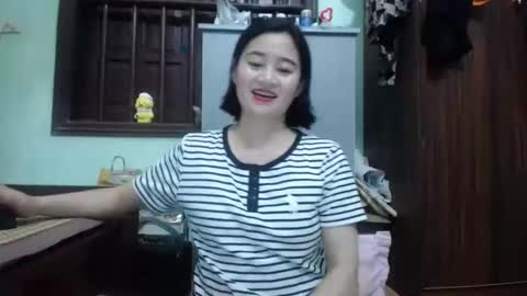 Snapshot of an_naughty chatting on May 17, 8:01 am an_naughty online show from May 17, 8:01 am