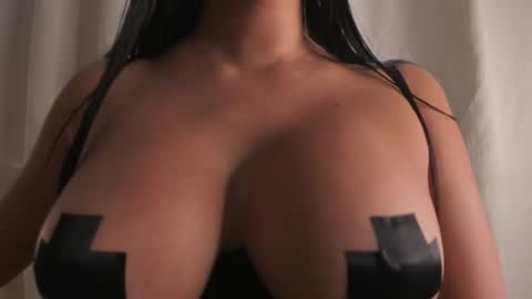 Snapshot of ana_beckett chatting on February 26, 11:53 am Ana online show from February 26, 11:53 am