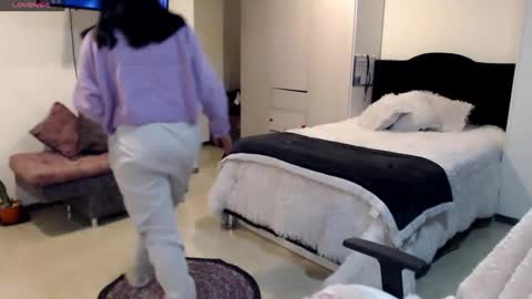 Ana Ricciardi online show from January 11, 2:49 am