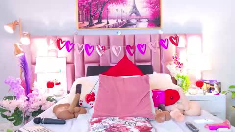 Snapshot of anaa_bellaa chatting on February 20, 9:15 pm anaa_bellaa online show from February 20, 9:15 pm