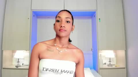 Snapshot of anaacollins_ chatting on June 26, 11:58 am anaacollins_ online show from June 26, 11:58 am