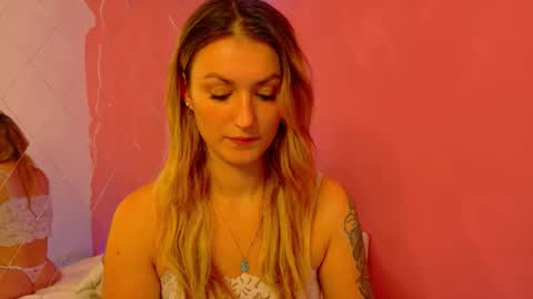 anaayss online show from October 14, 4:57 am