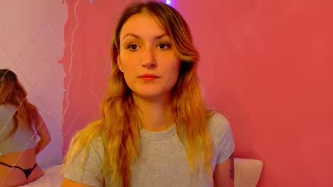 anaayss online show from October 22, 4:57 am