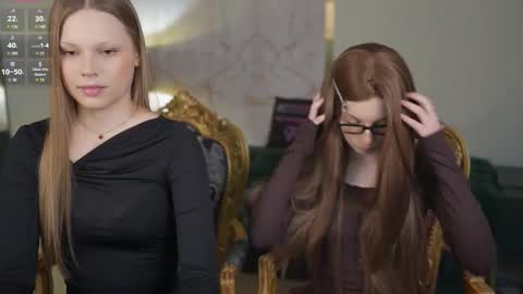 Snapshot of anabel2054 chatting on February 26, 11:53 am Sweet girls online show from February 26, 11:53 am