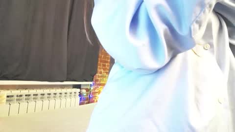 Anna online show from September 12, 2:39 pm