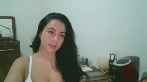 Snapshot of anabelenogueira1 chatting on March 22, 11:19 pm anabelenogueira1 online show from March 22, 11:19 pm