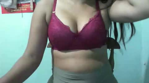 Snapshot of anacarada chatting on March 14, 9:37 am anacarada online show from March 14, 9:37 am