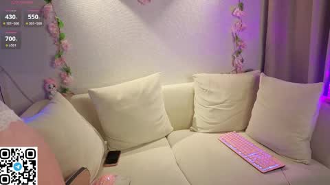 Deya online show from February 5, 11:09 pm