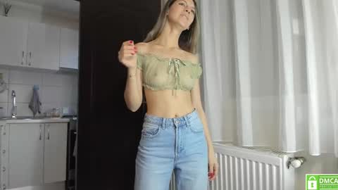 Anahi online show from March 14, 5:13 am