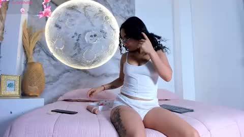 Im Sara  online show from March 20, 11:59 am