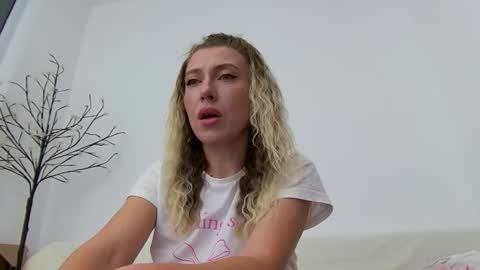 anaid_blaze2 online show from November 12, 4:40 pm