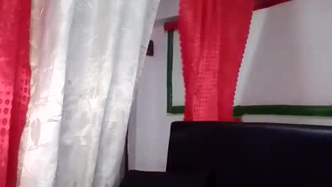 anaiis evanz online show from November 17, 1:11 am