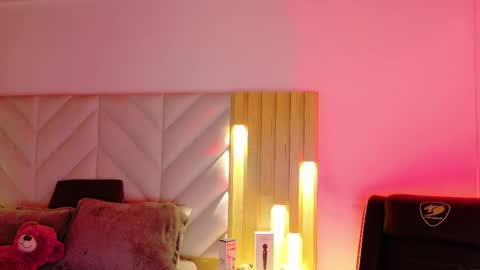 Anaise  online show from March 30, 11:33 am