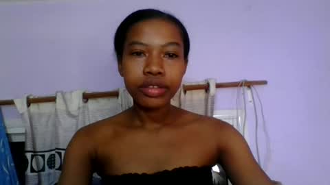 anaissa23 online show from June 19, 3:22 am