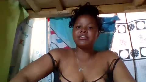 anaissa23 online show from June 21, 11:35 am