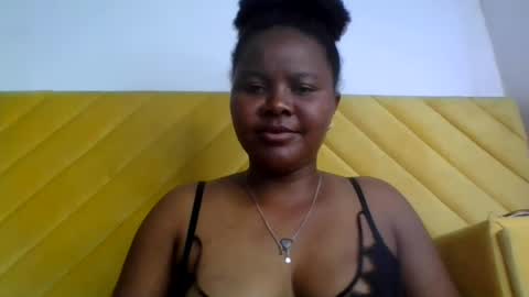 anaissa23 online show from July 17, 7:08 pm