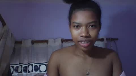anaissa23 online show from July 26, 10:00 am